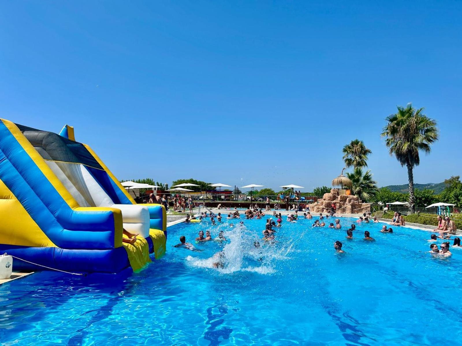 Camping Resort Els Pins Malgrat de Mar Eksteriør bilde